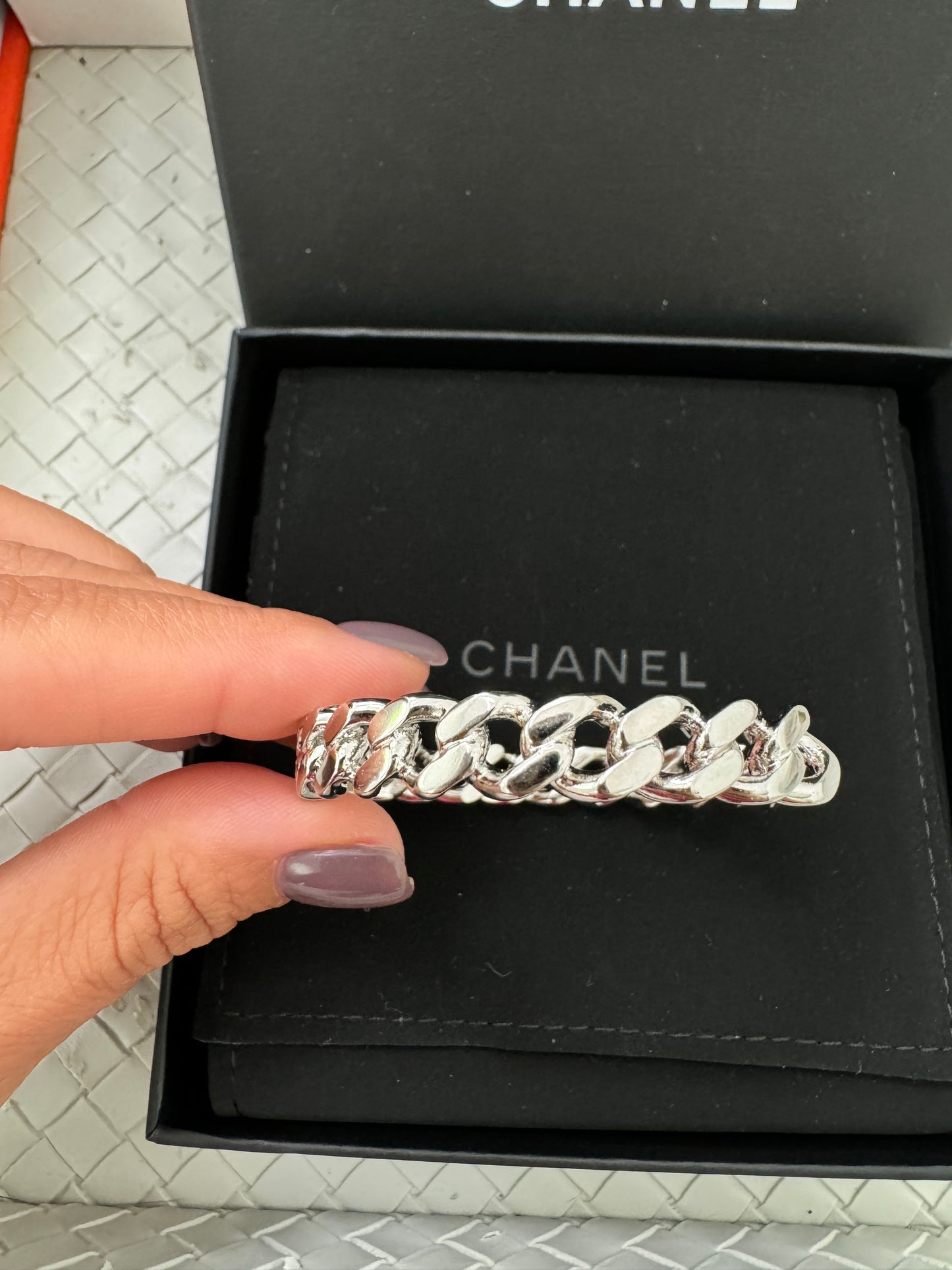 Chanel 22A Metal Silver Tone Chain Cuban Link CC Logo Cuff Bangle Bracelet S