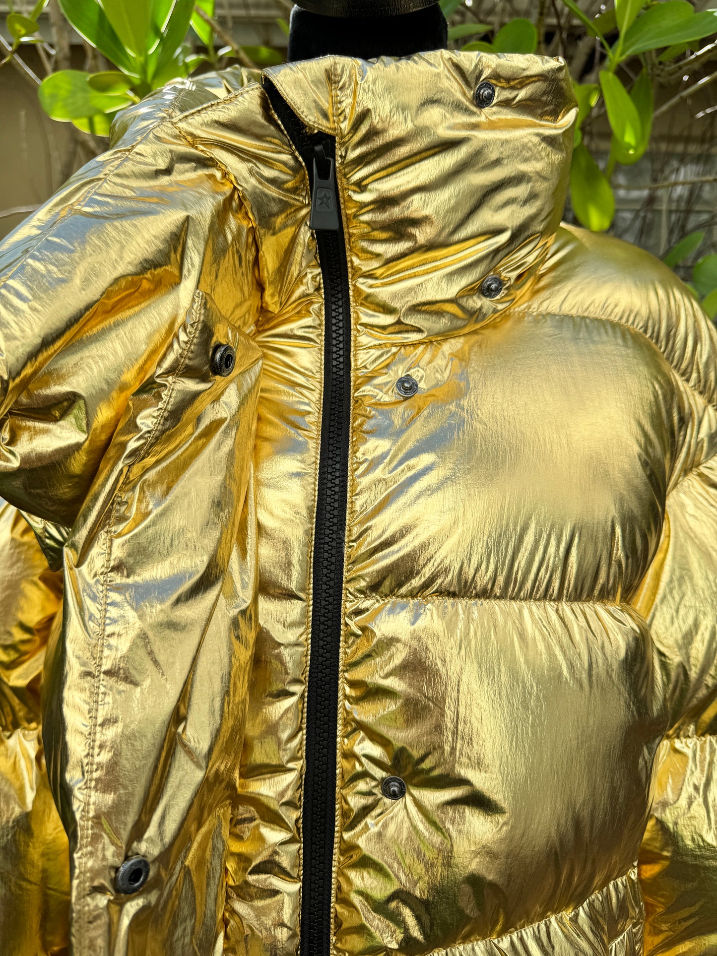 Perfect Moment Oversized Parka III Metallic Gold Foil NWT Puffer Coat Ski Jacket