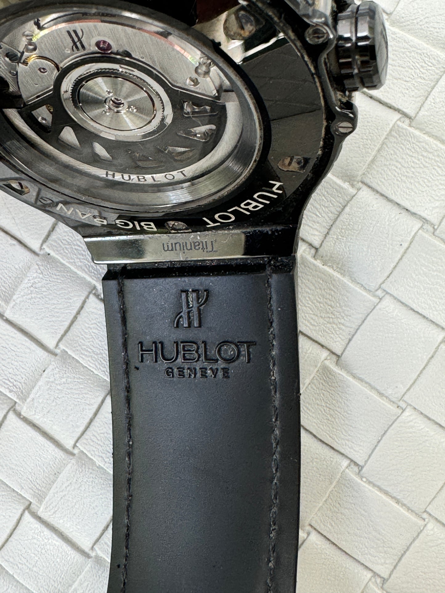 Hublot Big Bang Black Caviar Wristwatch 346.CX.1800.BR Ceramic Titanium 41MM