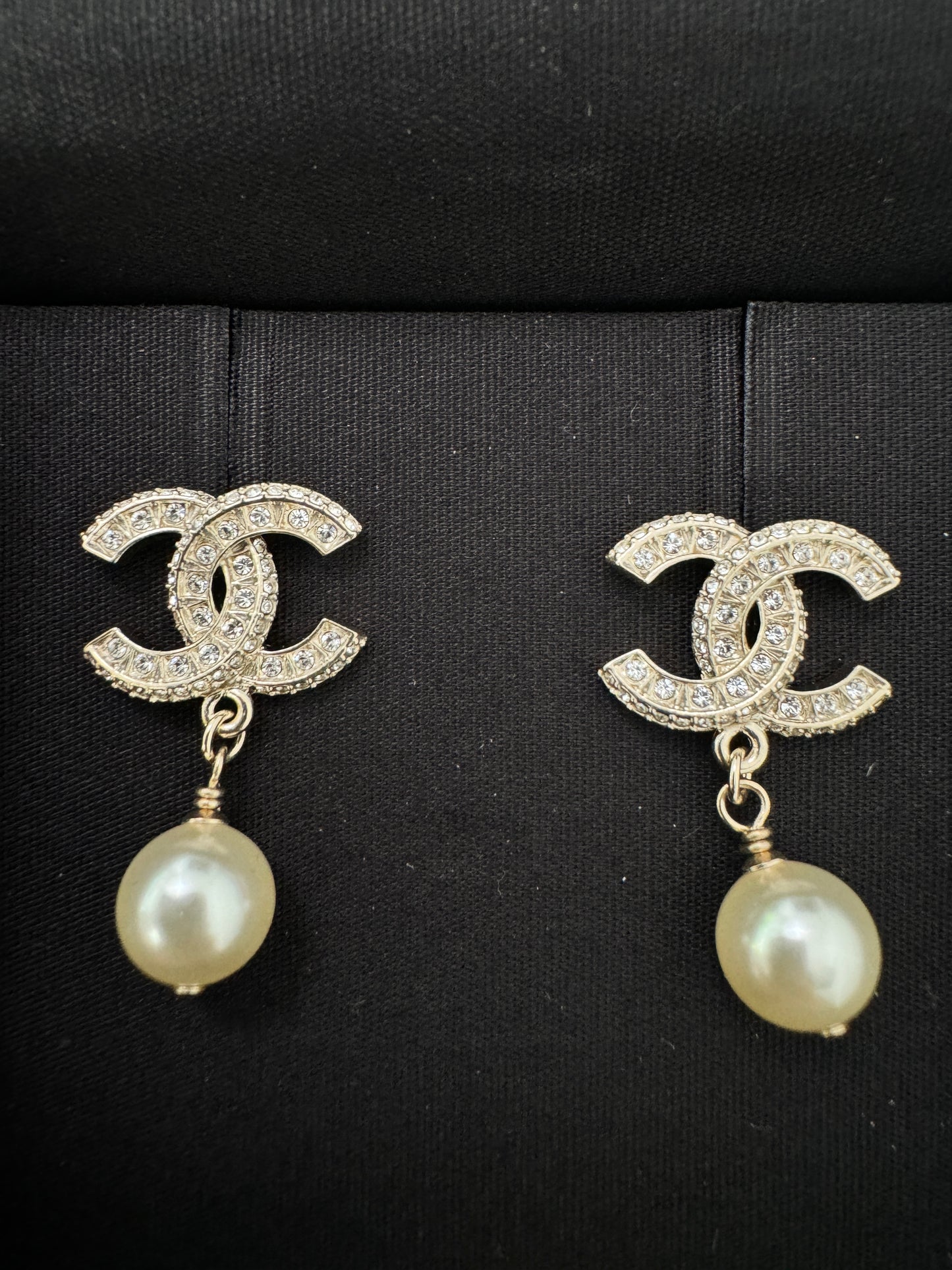 Chanel 23V Strass REV CC Logo Gold Crystal Stud White Pearl Drop Dangle Earrings