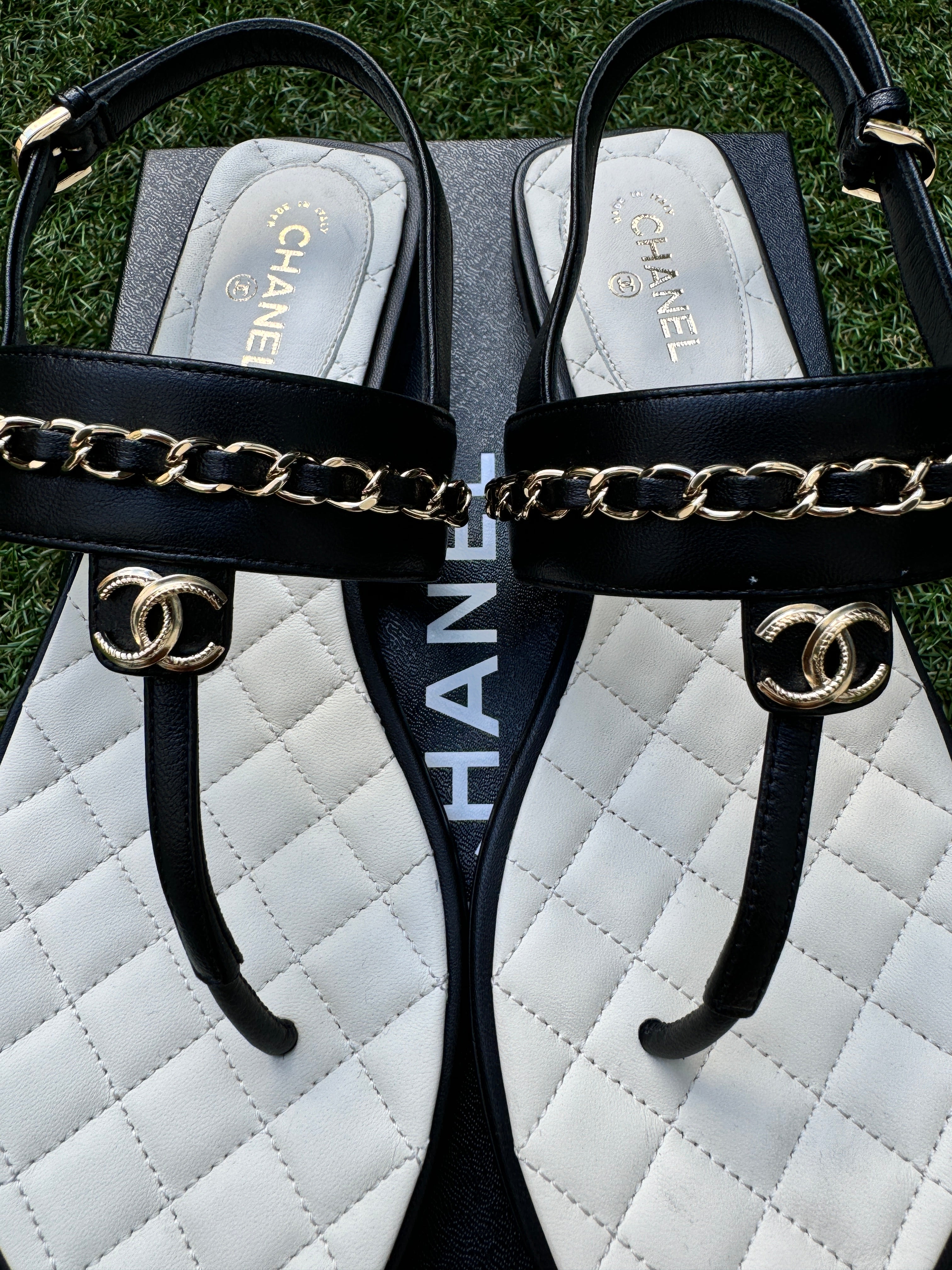 CHANEL CC LOGO BLACK OPEN TOE THONG CHAIN LEATHER FLAT SHOES SANDALS –  Miami Lux Boutique