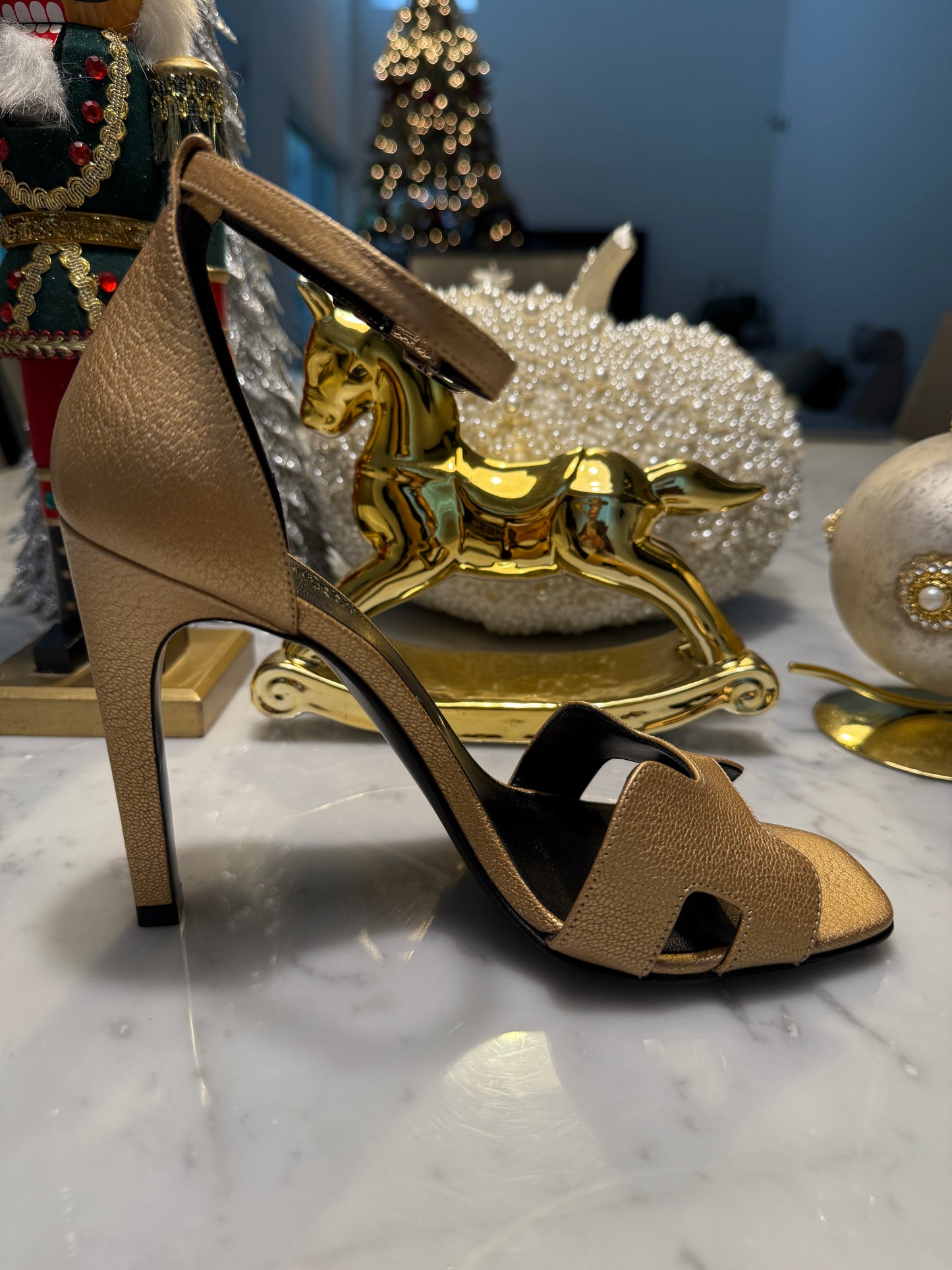 Hermes Joy 105 Dore Gold Golden Goatskin Metallic Ankle Strap Sandal Heels