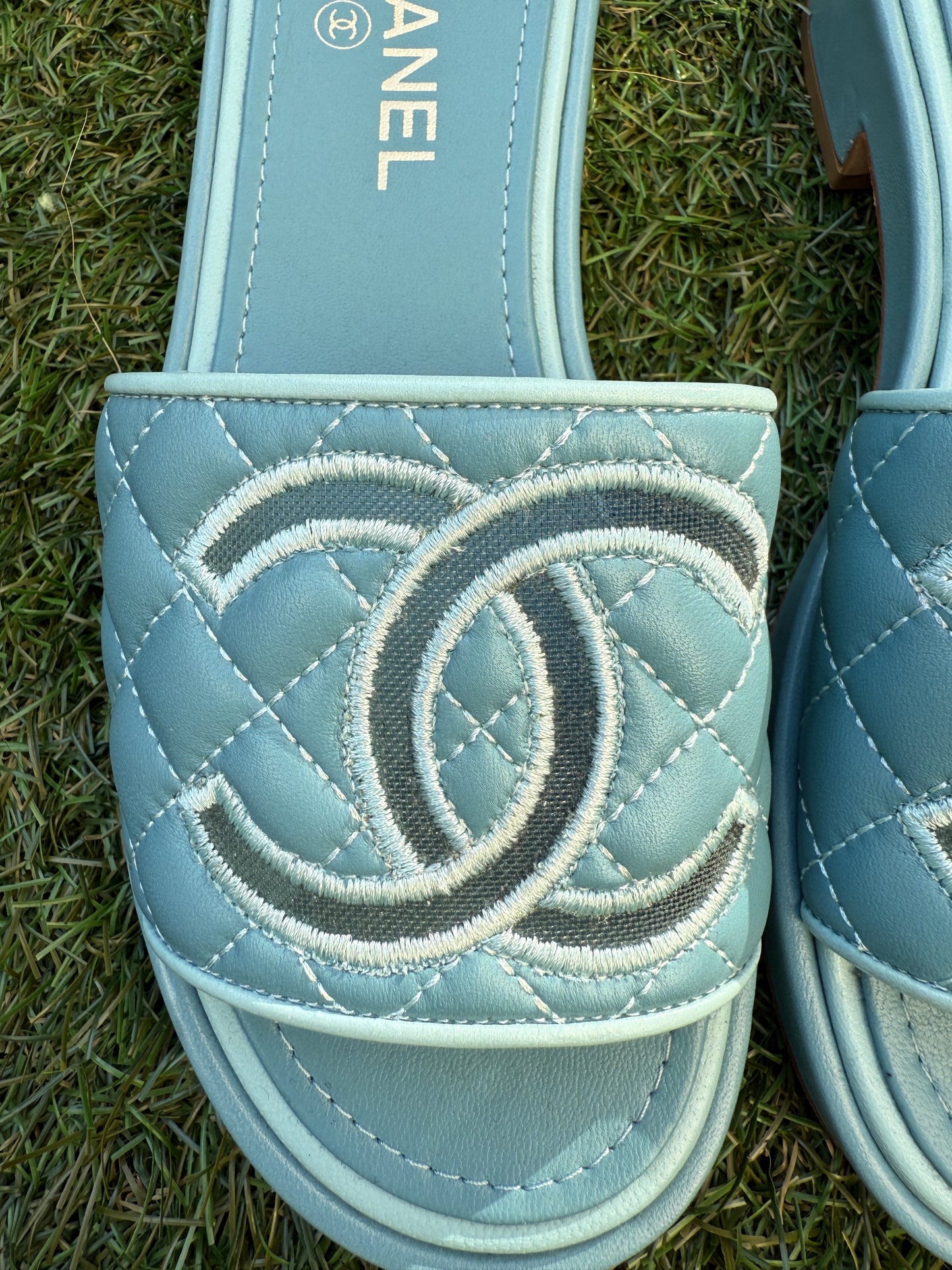 CHANEL CC LOGO BLUE MESH LIGHT TEAL FLAT SLIDES SANDALS MULES