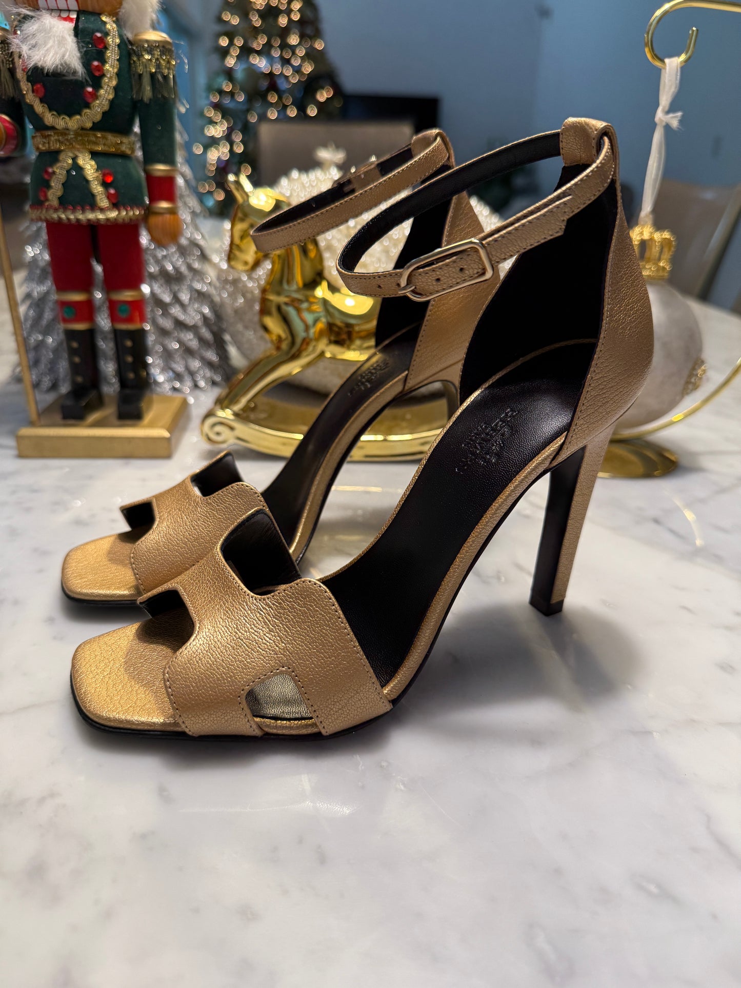 Hermes Joy 105 Dore Gold Golden Goatskin Metallic Ankle Strap Sandal Heels