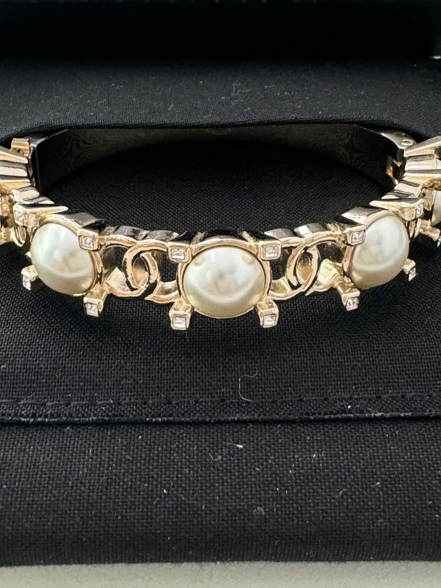 CHANEL B21 GOLD TONE METAL CUFF CC LOGO LARGE PEARLS CRYSTALS BANGLE BRACELET