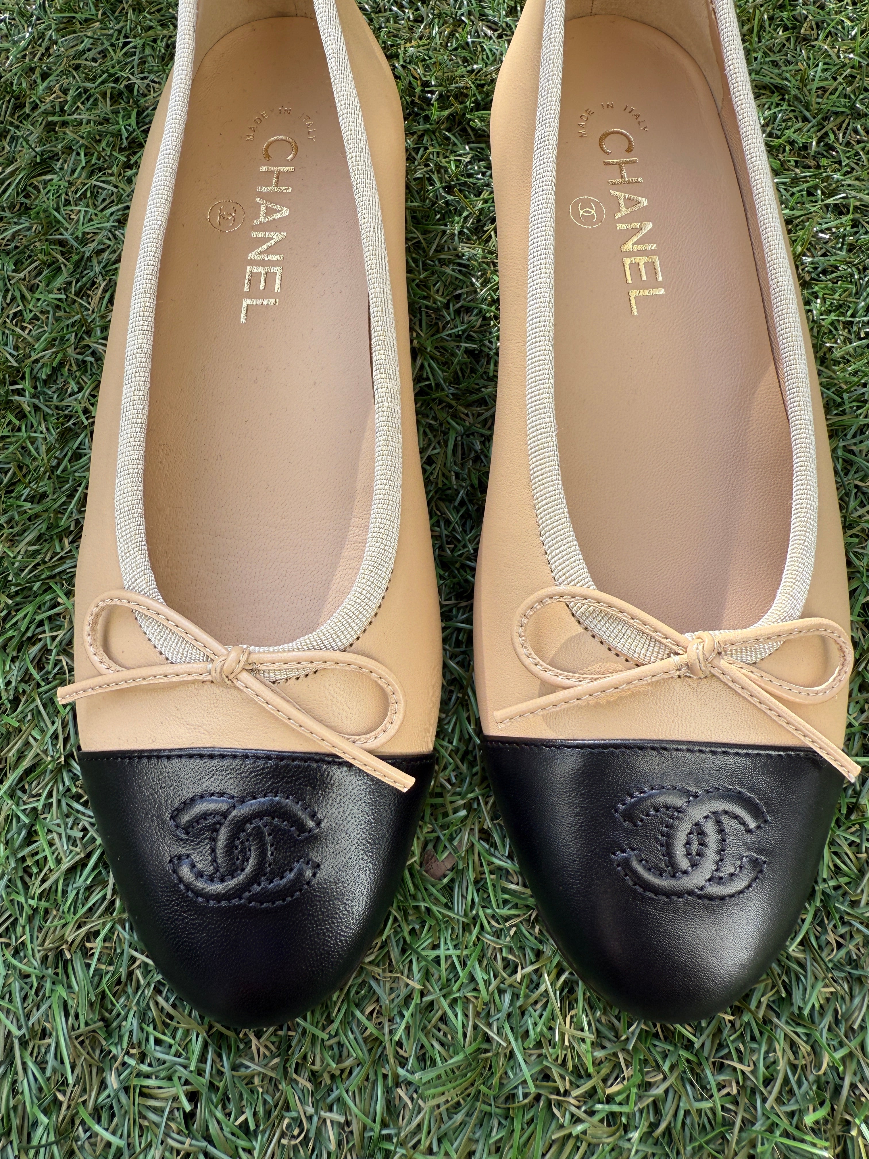 Chanel flats shops 2018