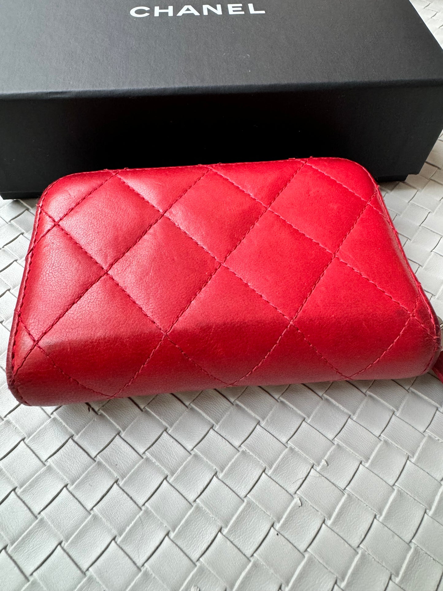 Chanel CC Lambskin Coin Holder Mini Wallet Card Case Matelasse Red Zip Quilted Pre-Owned