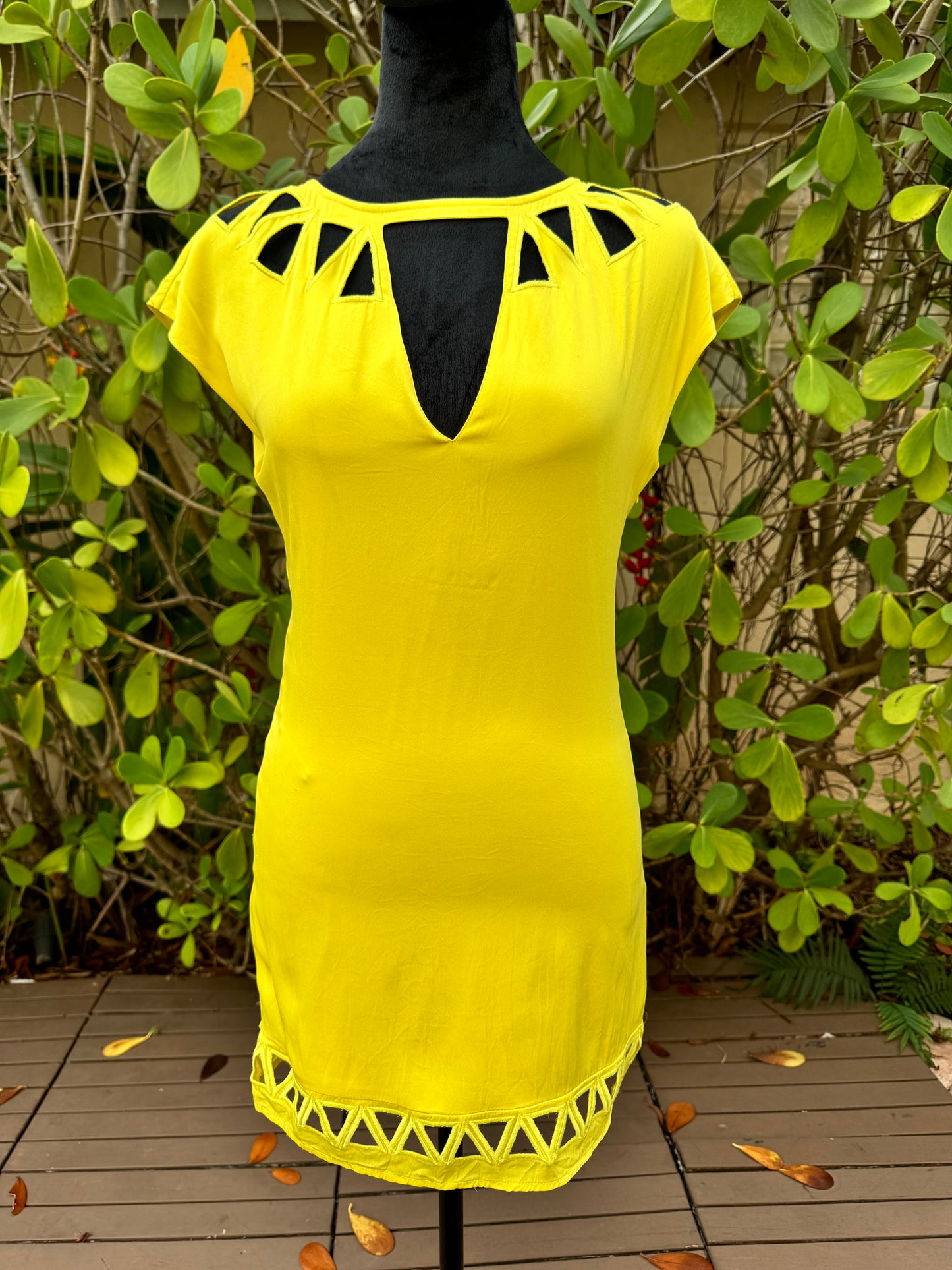 Catherine Malandrino Yellow Keyhole Cutout Cocktail Silk Short Dress Pre-Owned