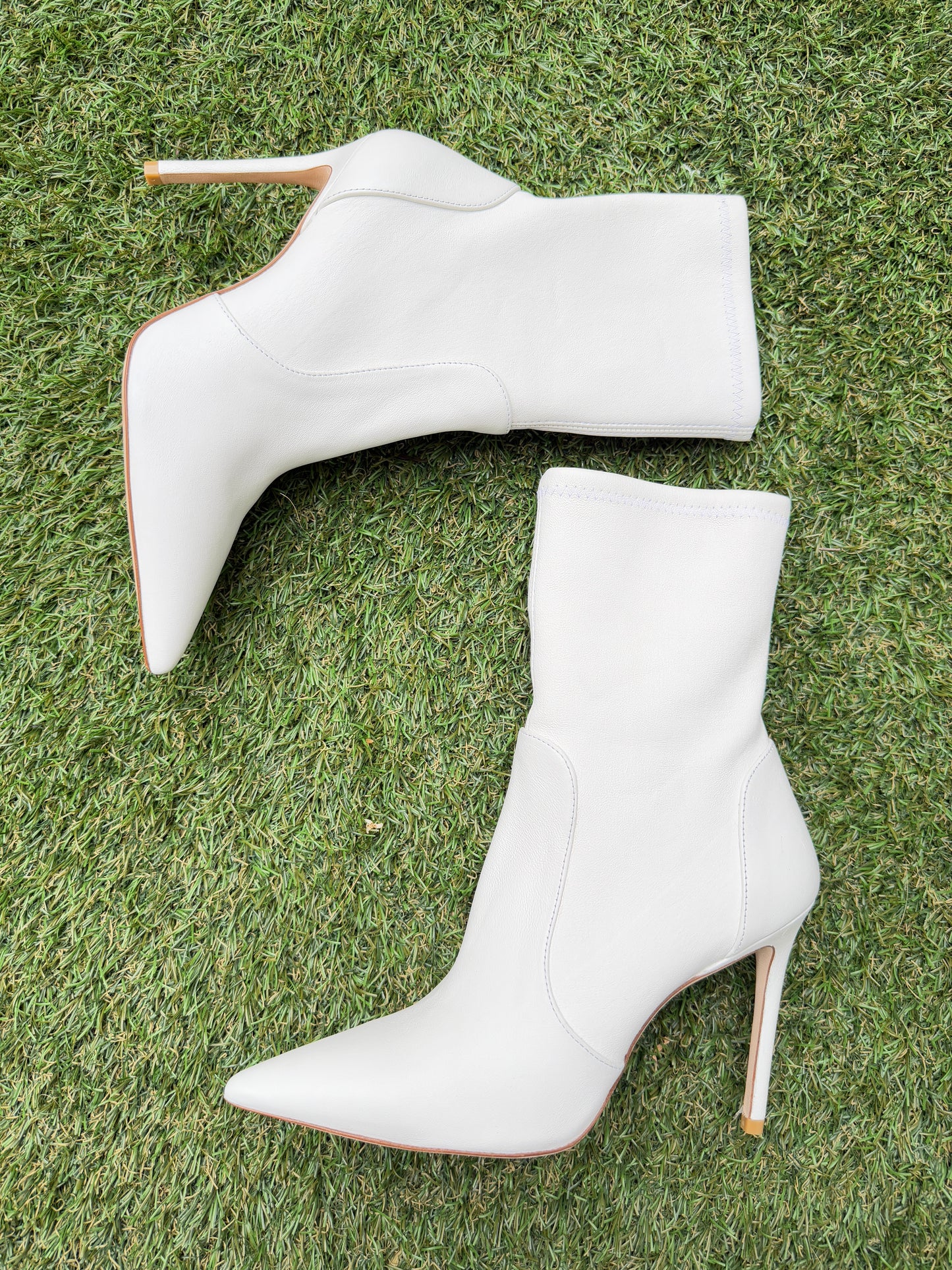 STUART WEITZMAN STUART 100 STRETCH WHITE NAPPA LEATHER BOOTIE ANKLE BOOTS