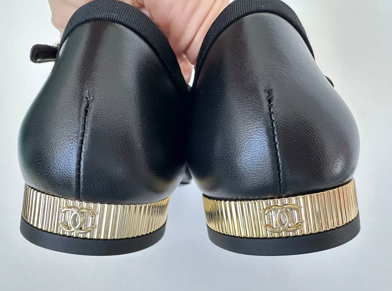 2024 CHANEL CC LOGO BLACK LEATHER MARY JANE BALLET FLATS SHOES GOLD HEEL