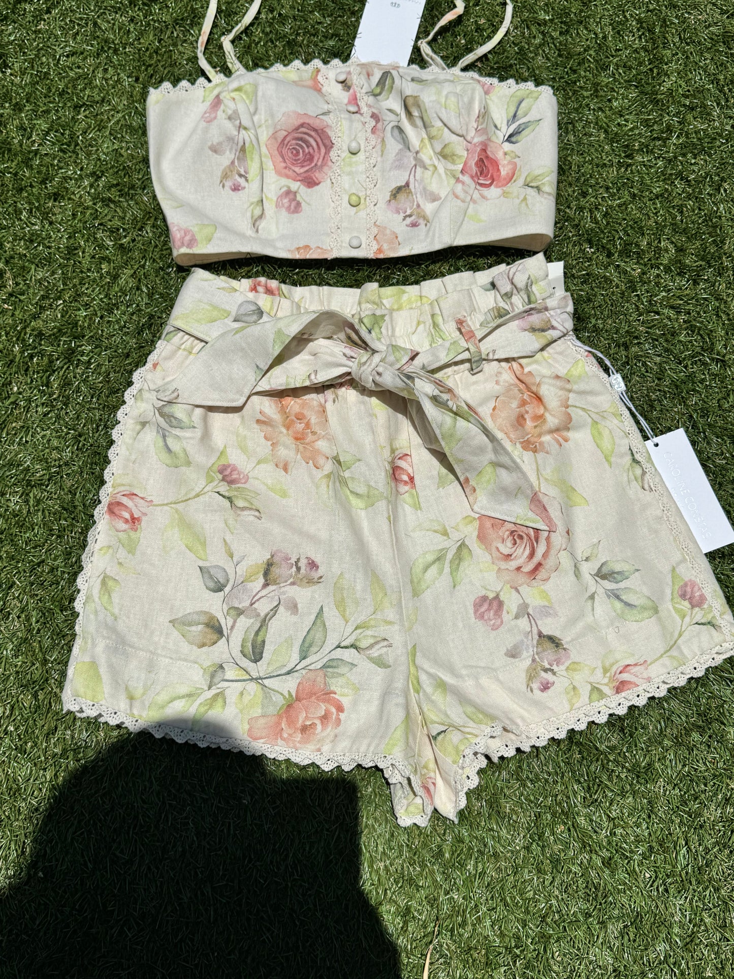 Caroline Constas Floral Linen Crochet Belted Summer 2 Piece Suite Shorts Top