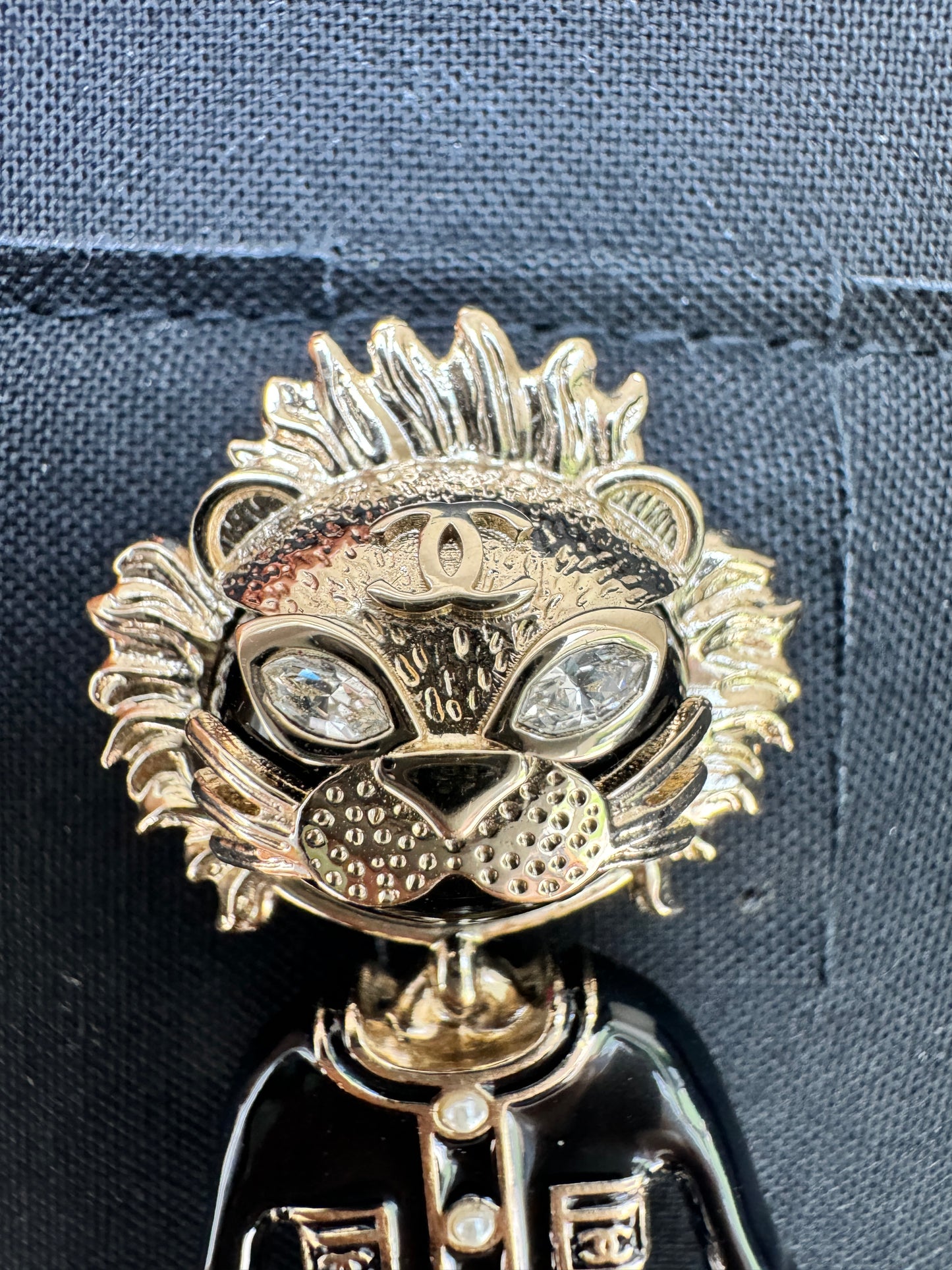 Chanel Lion CC Logo Enamel Crystal Pearl Bag Black Jacket Gold Metal Pin Brooch