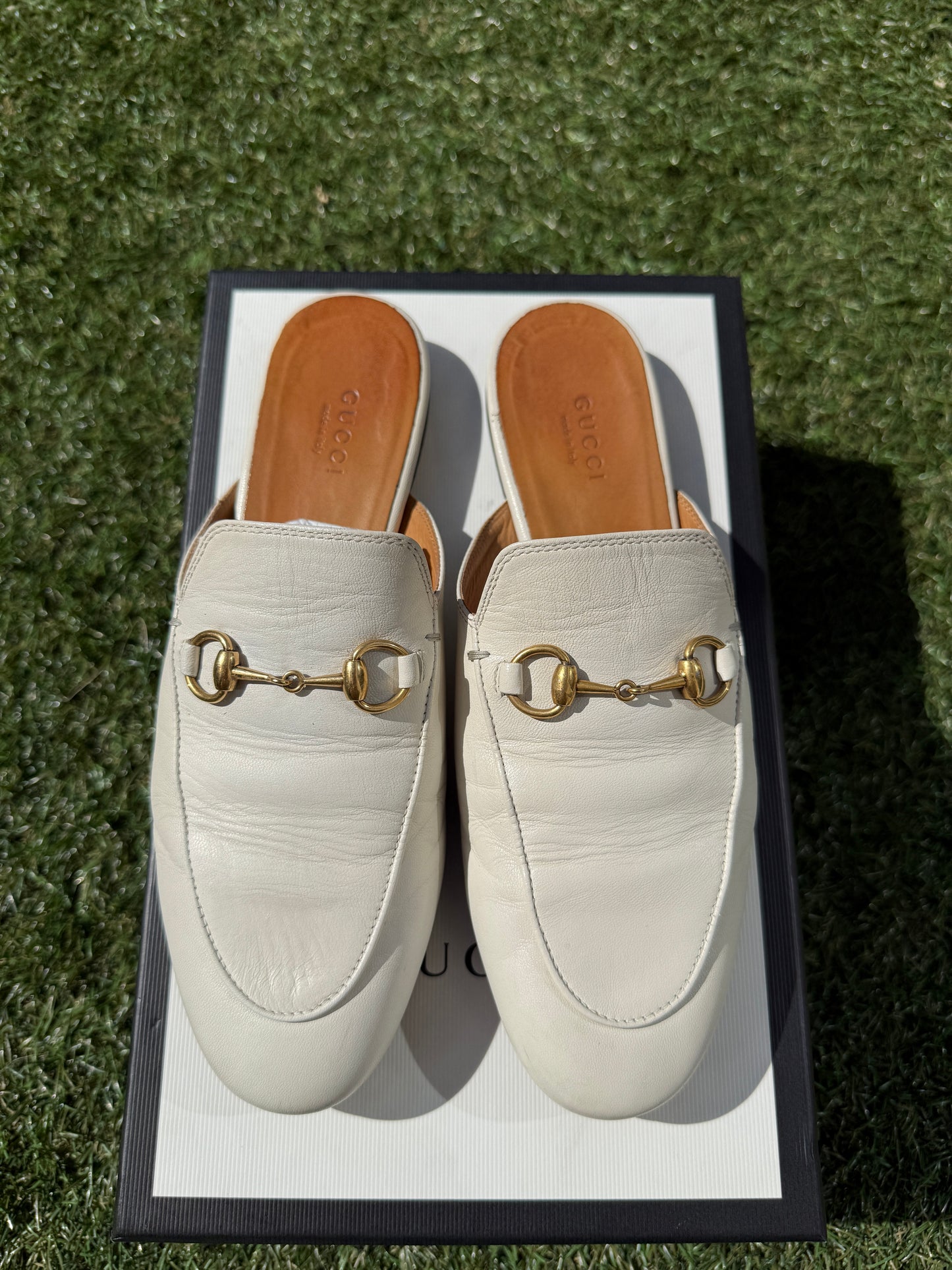 Gucci Princetown Horsebit Logo White Ivory Leather Slippers Mules Slides Pre-Owned