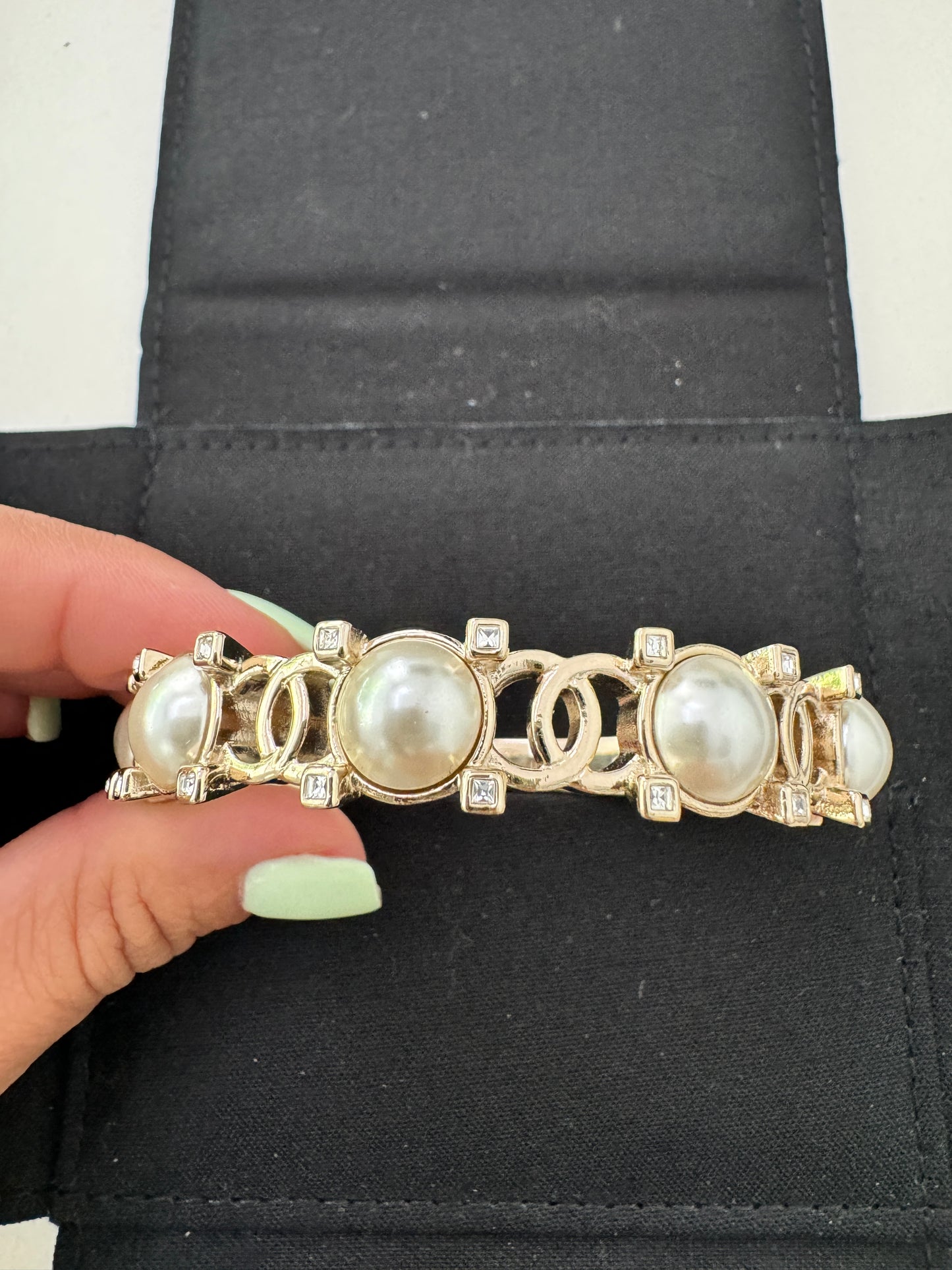 CHANEL B21 GOLD TONE METAL CUFF CC LOGO LARGE PEARLS CRYSTALS BANGLE BRACELET