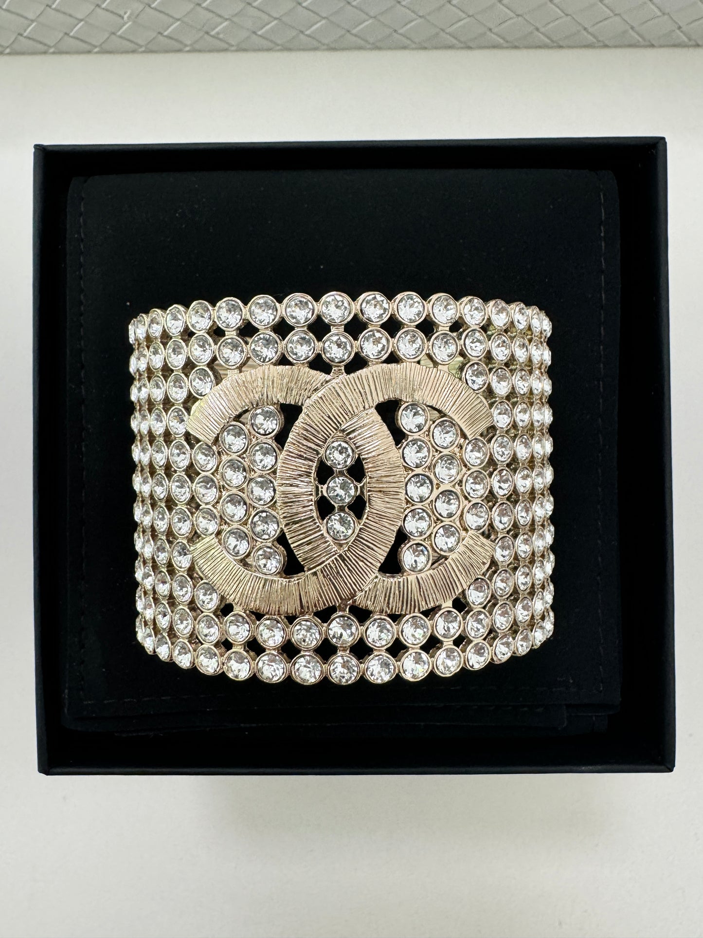 CHANEL 23S GOLD TONE CRYSTAL STRASS METAL CUFF CC LOGO BANGLE BRACELET SMALL S