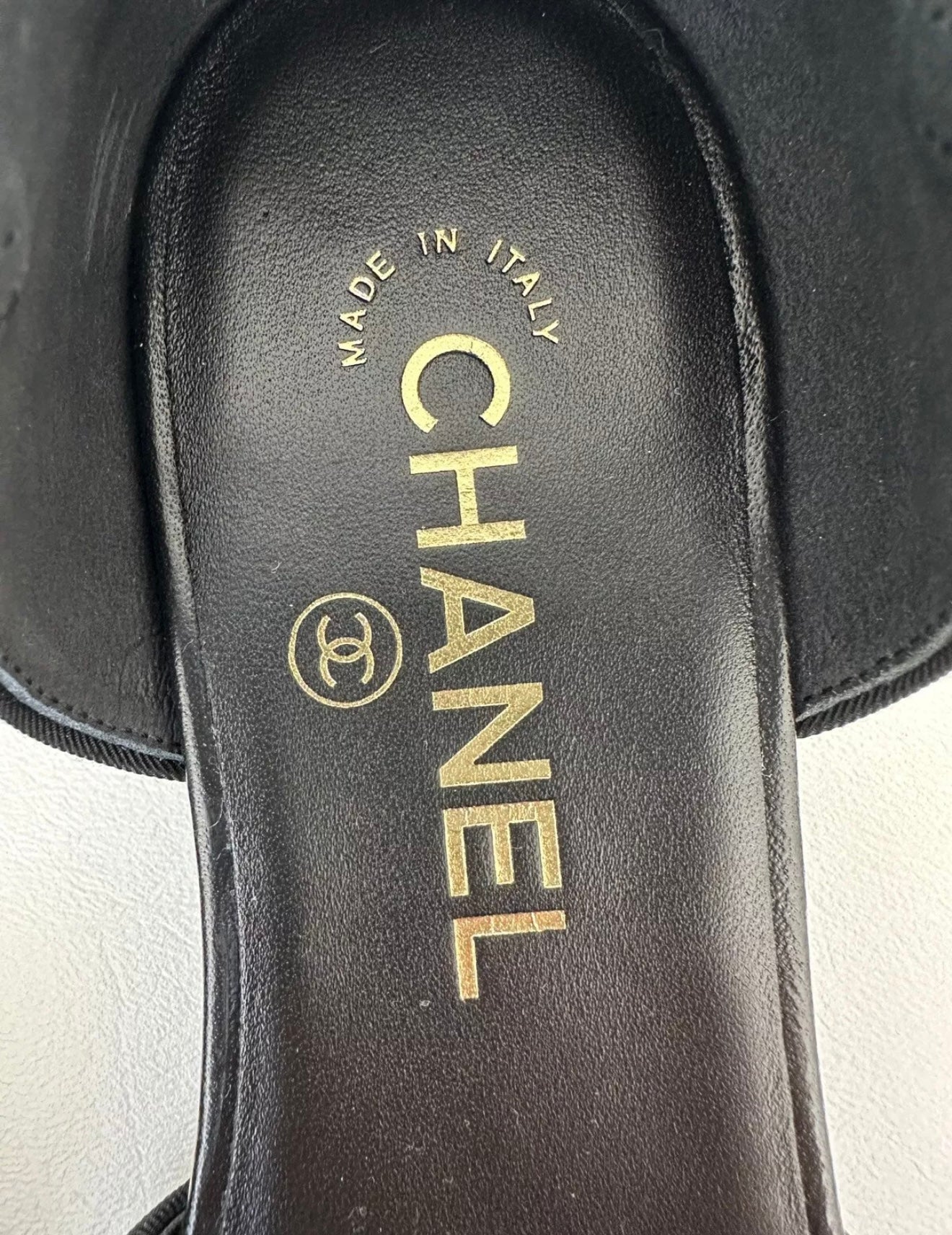 2024 CHANEL CC LOGO BLACK LEATHER MARY JANE BALLET FLATS SHOES GOLD HEEL