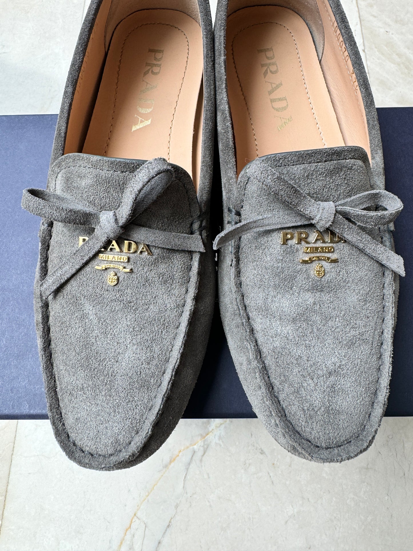 Prada Gray Ghiaia Suede Bow Gold Logo Drivers Driving Loafers