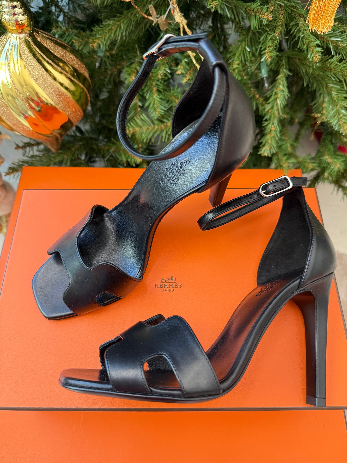 Hermes Joy 105 Noir Black Calfskin Leather Smooth Ankle Strap Sandal Heels