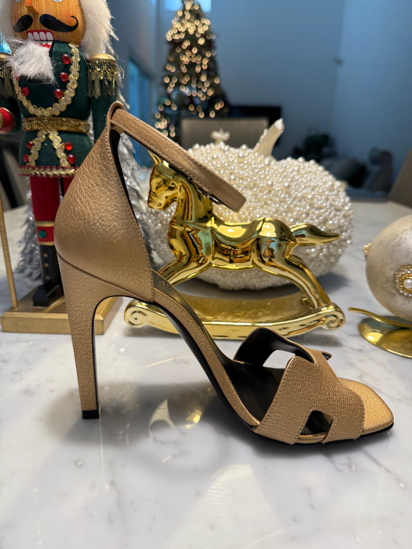 Hermes Joy 105 Dore Gold Golden Goatskin Metallic Ankle Strap Sandal Heels