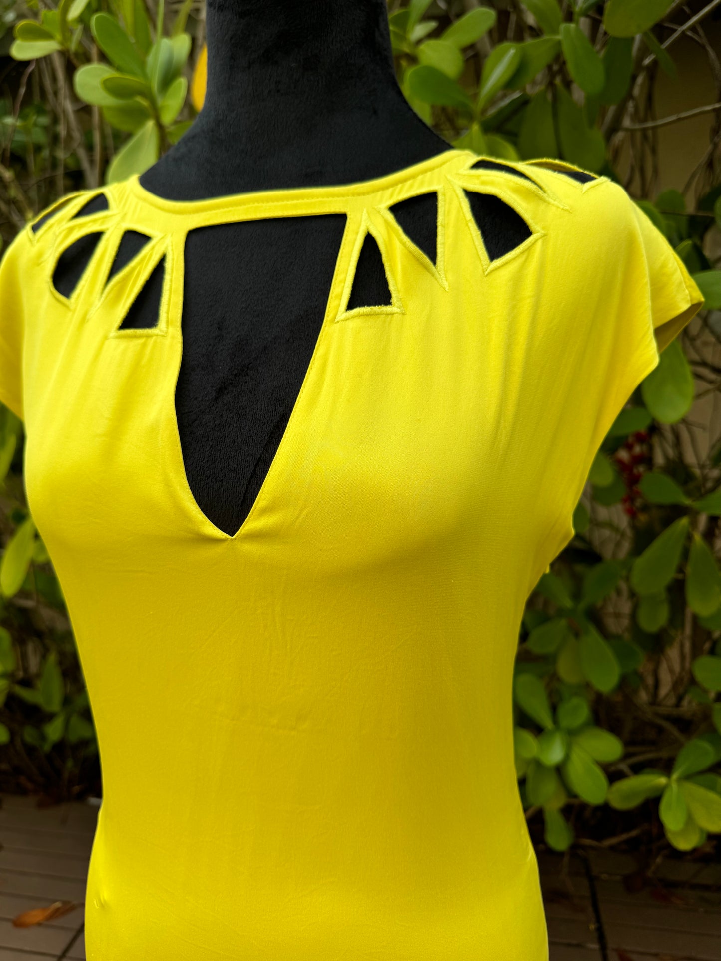 Catherine Malandrino Yellow Keyhole Cutout Cocktail Silk Short Dress Pre-Owned