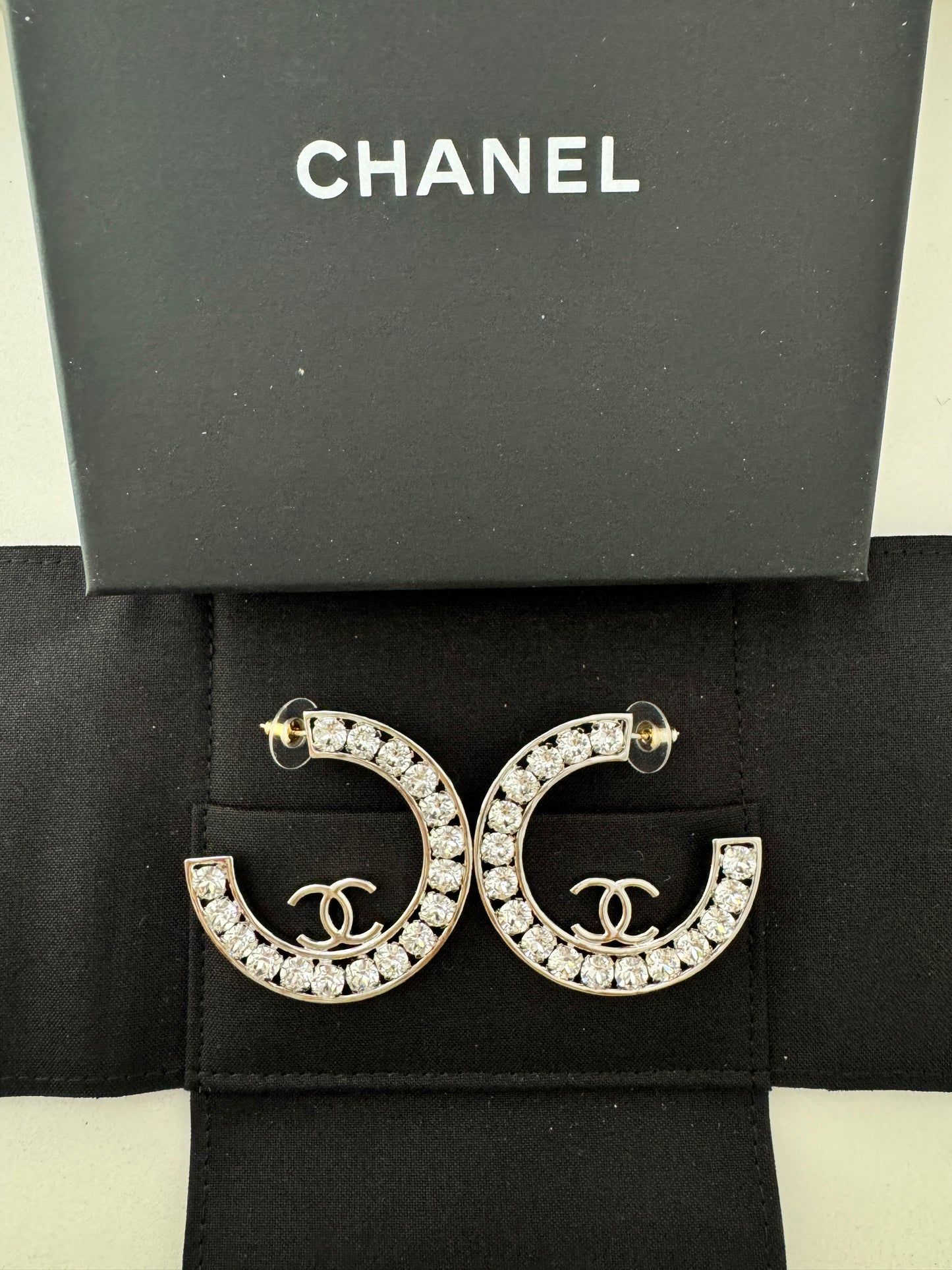 23A CHANEL SILVER CC LOGO LARGE CRYSTALS CRYSTAL METAL XL HOOP HOOPS EARRINGS