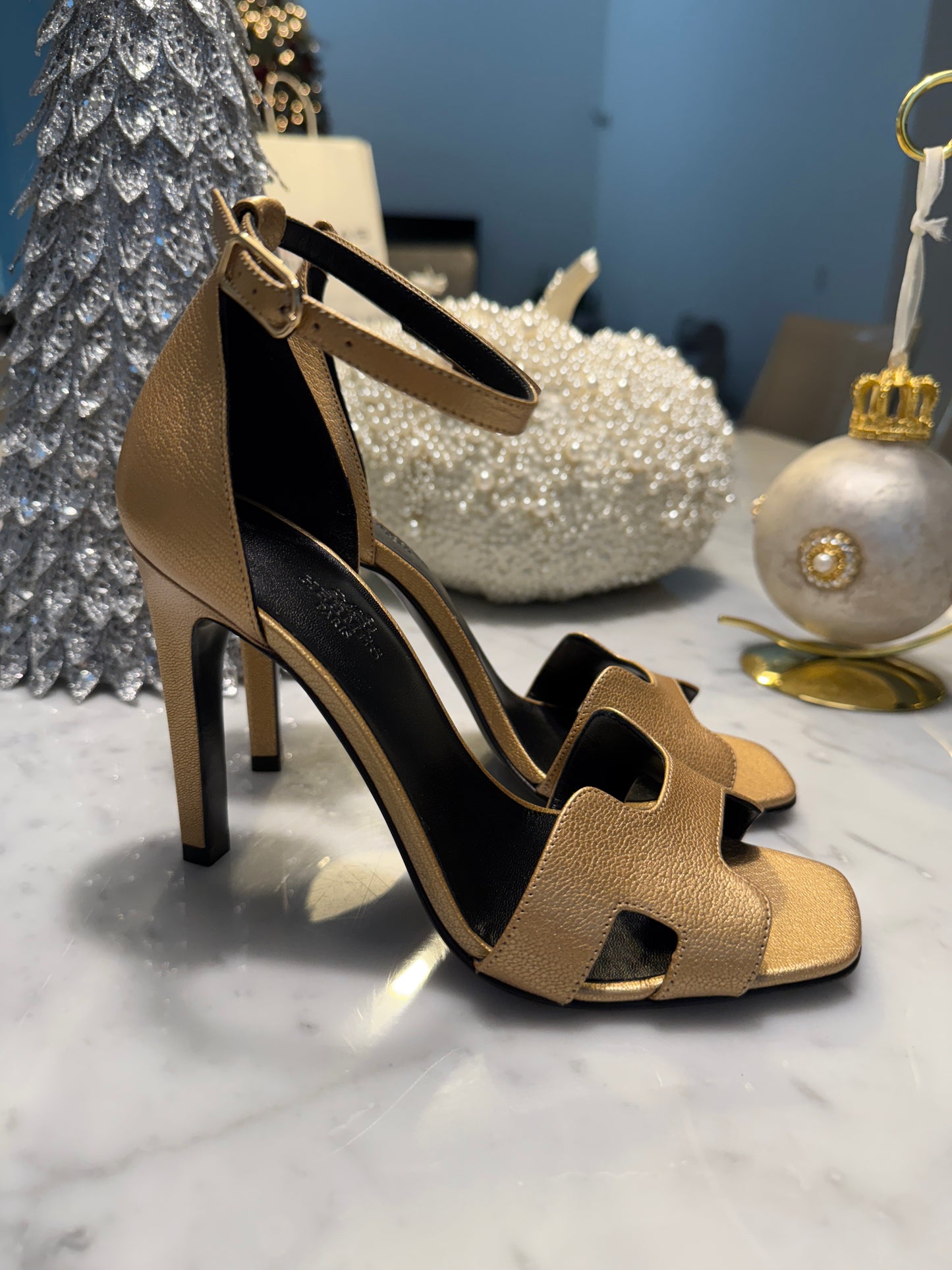 Hermes Joy 105 Dore Gold Golden Goatskin Metallic Ankle Strap Sandal Heels