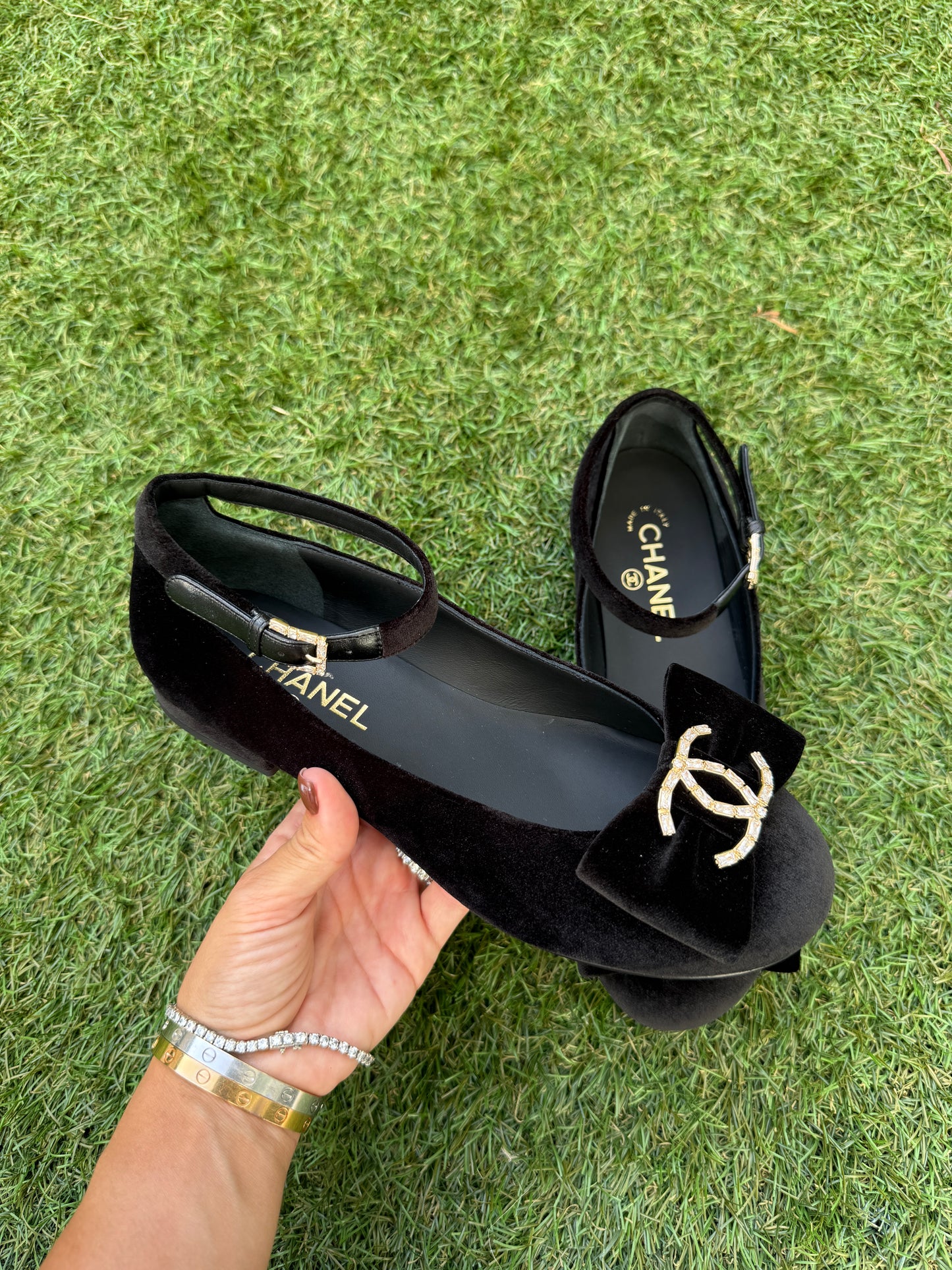 CHANEL GOLD CC LOGO BLACK VELVET BOW WITH CRYSTALS CC LOGO MARY JANE BALLET FLATS