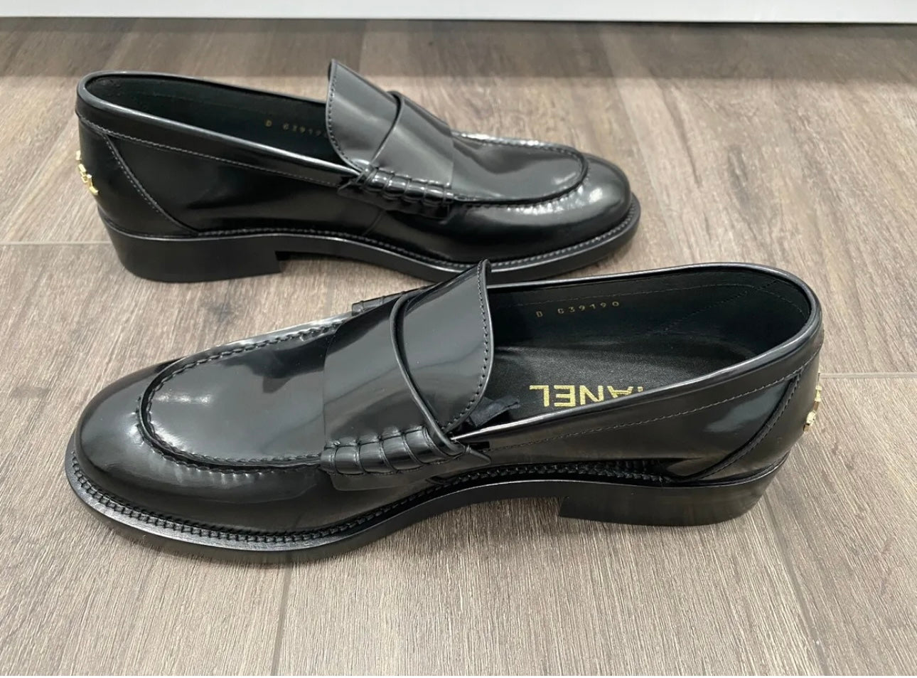 Chanel hot sale penny loafers