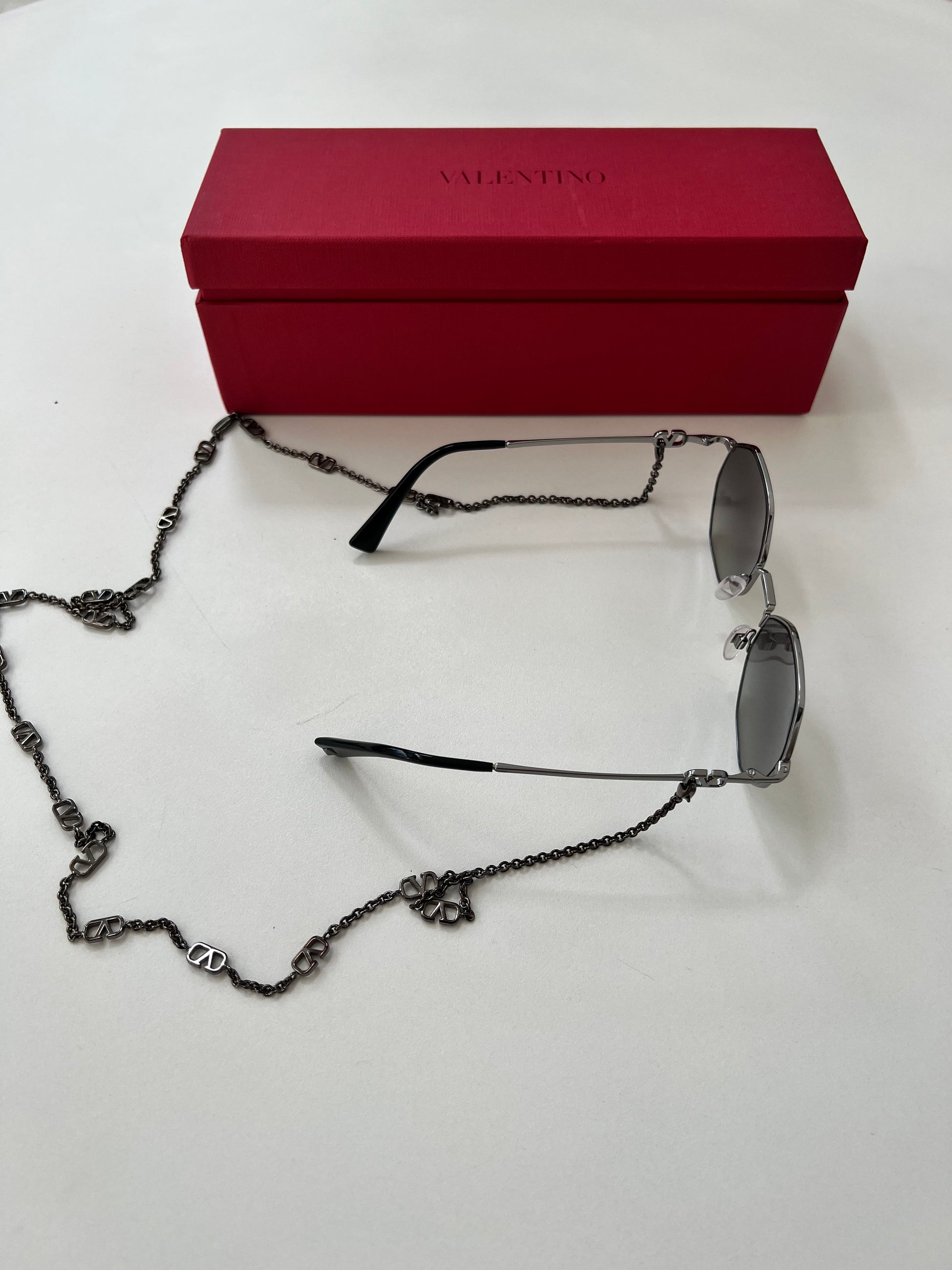 V-Cinque - Sunglasses - Valentino