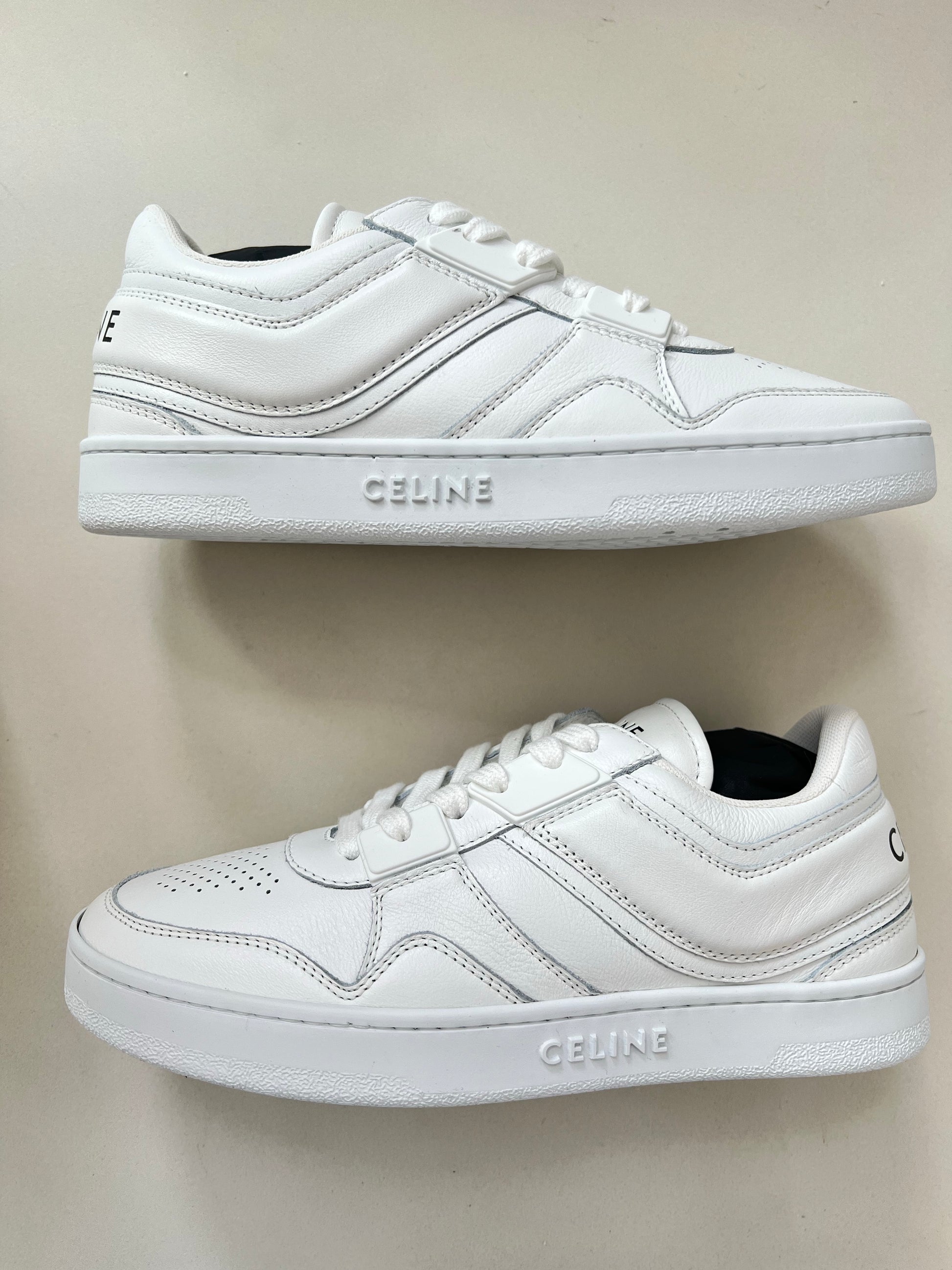 CT-07 CELINE TRAINER LOW LACE-UP SNEAKER IN CALFSKIN - OPTIC WHITE