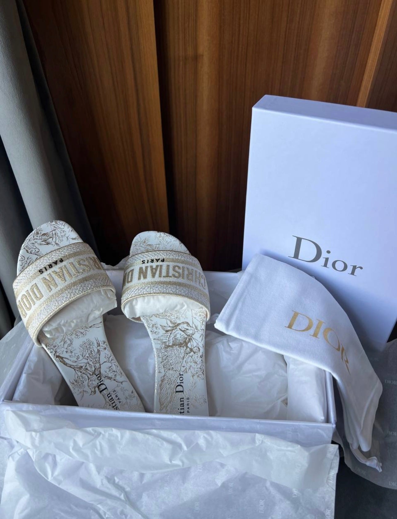 CHRISTIAN DIOR DWAY WHITE GOLD BEIGE FABRIC SLIDES SANDALS SHOES 37.5