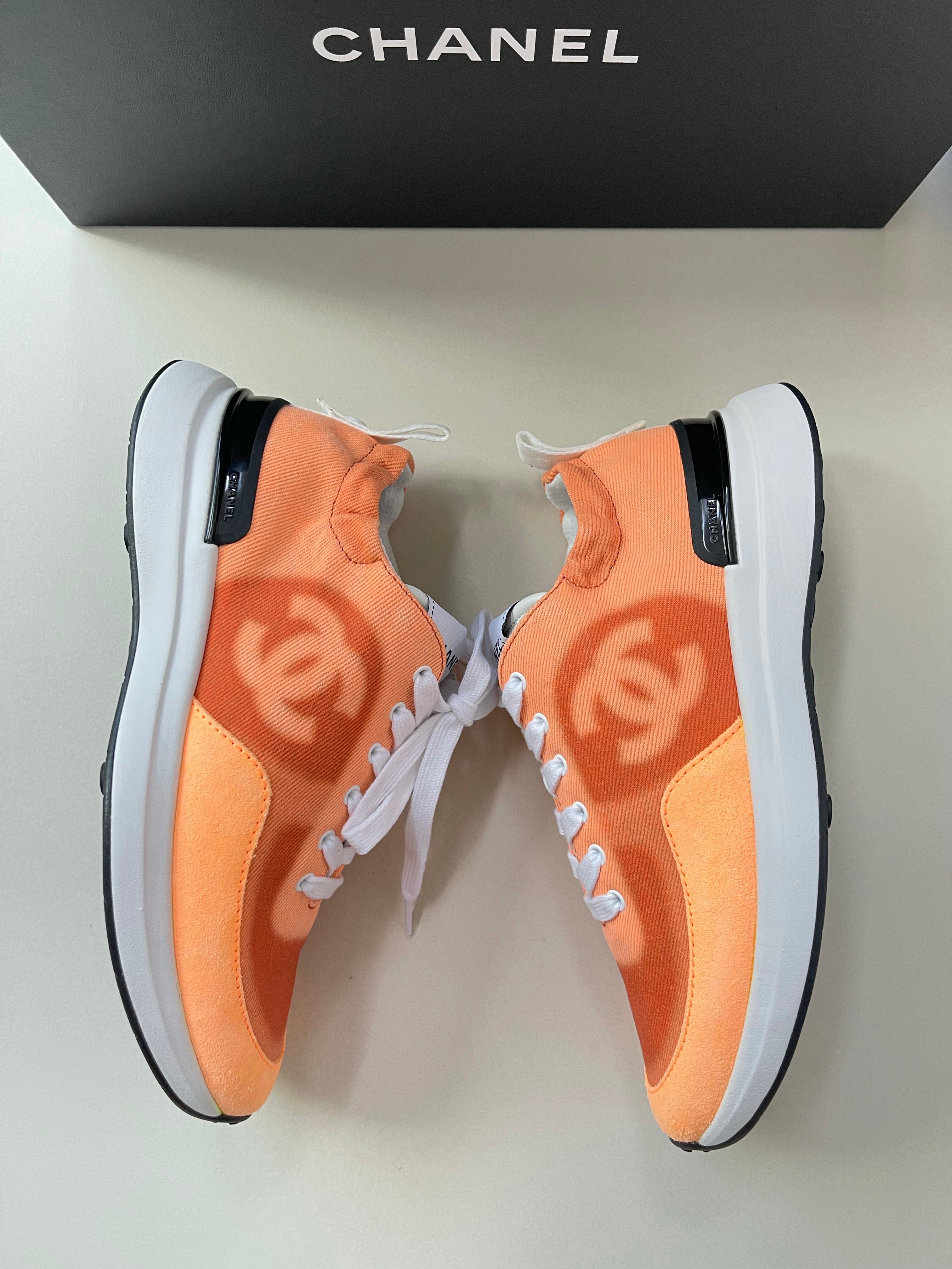 Chanel sneakers blanche hot sale