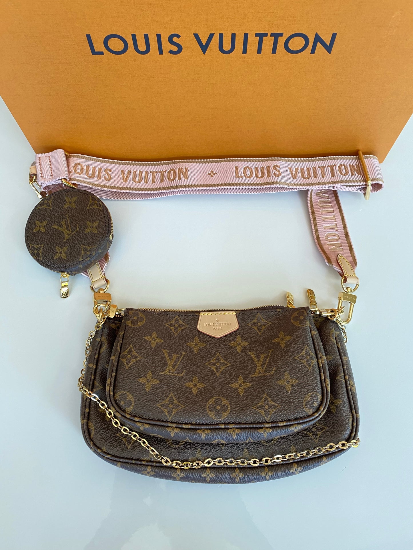 Louis Vuitton Multi Pochette Accessoires Cross Body Bag Monogram